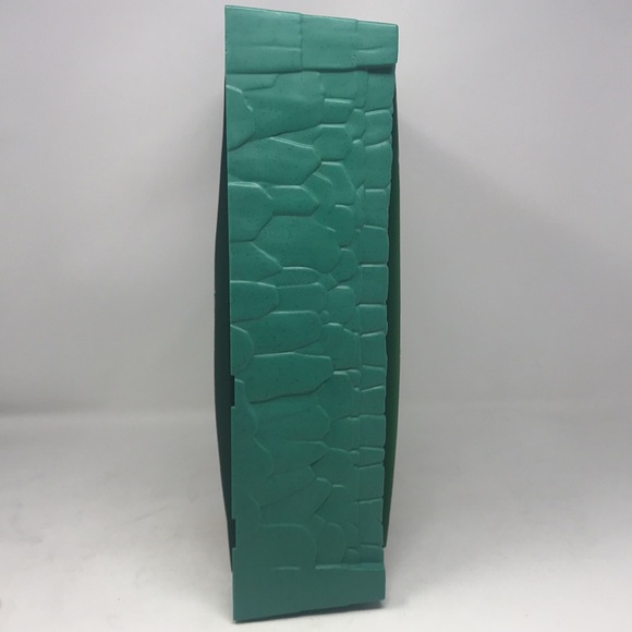 WWE Masters of the W Universe Grayskull Ring For Superstars of WWEternia! - Picture 4 of 7